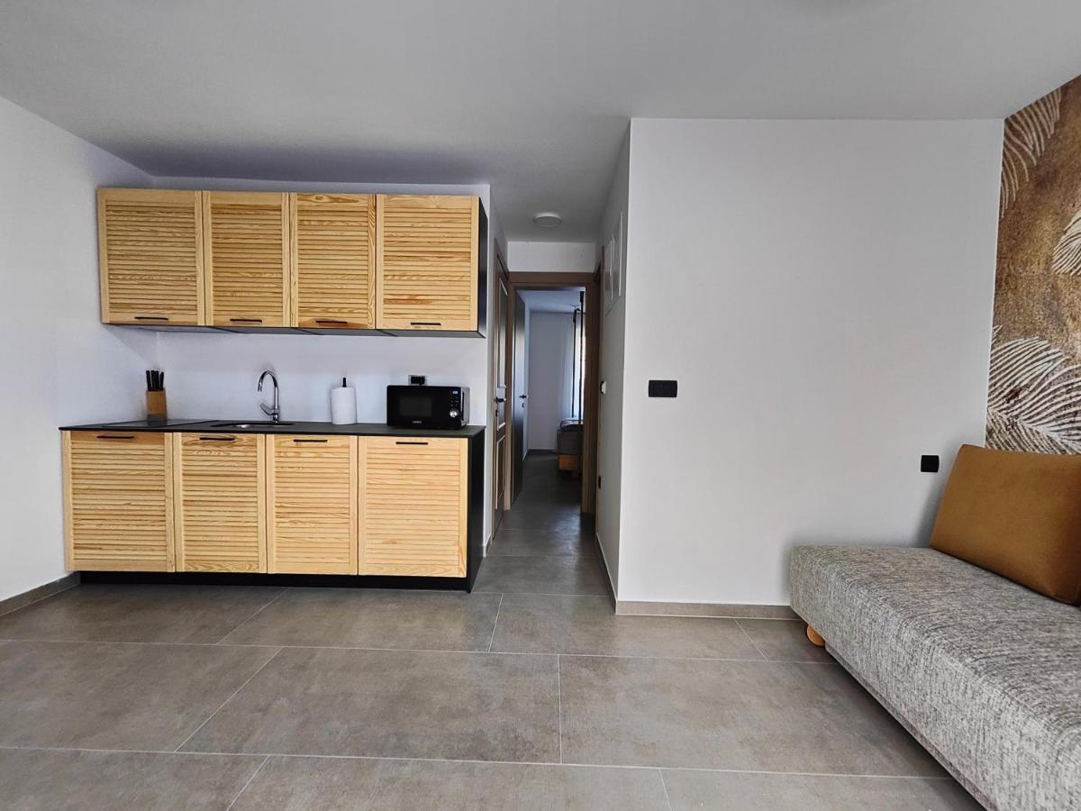 Pula Residence Rooms And Apartments Old City Center Exterior foto