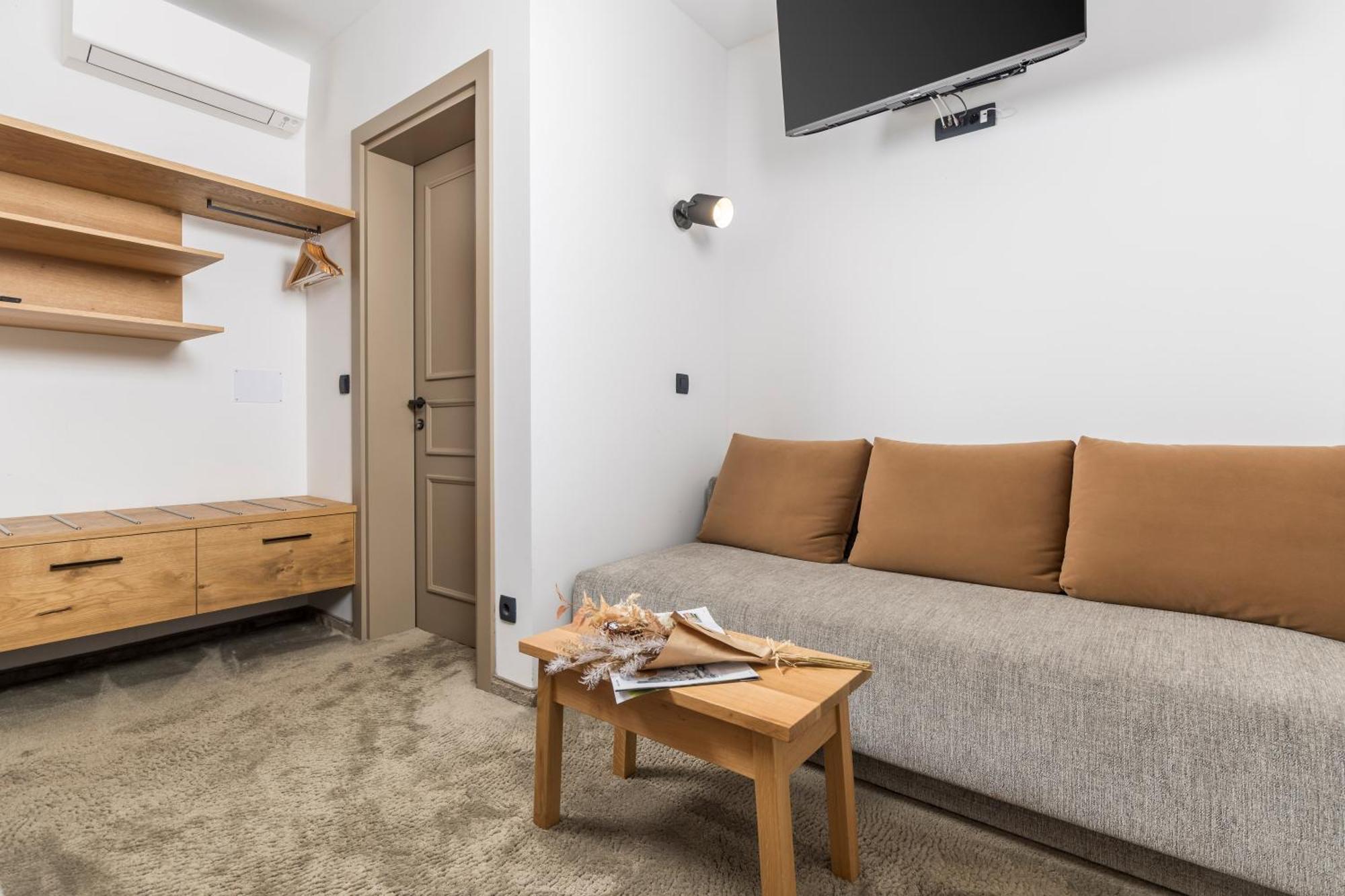 Pula Residence Rooms And Apartments Old City Center Exterior foto