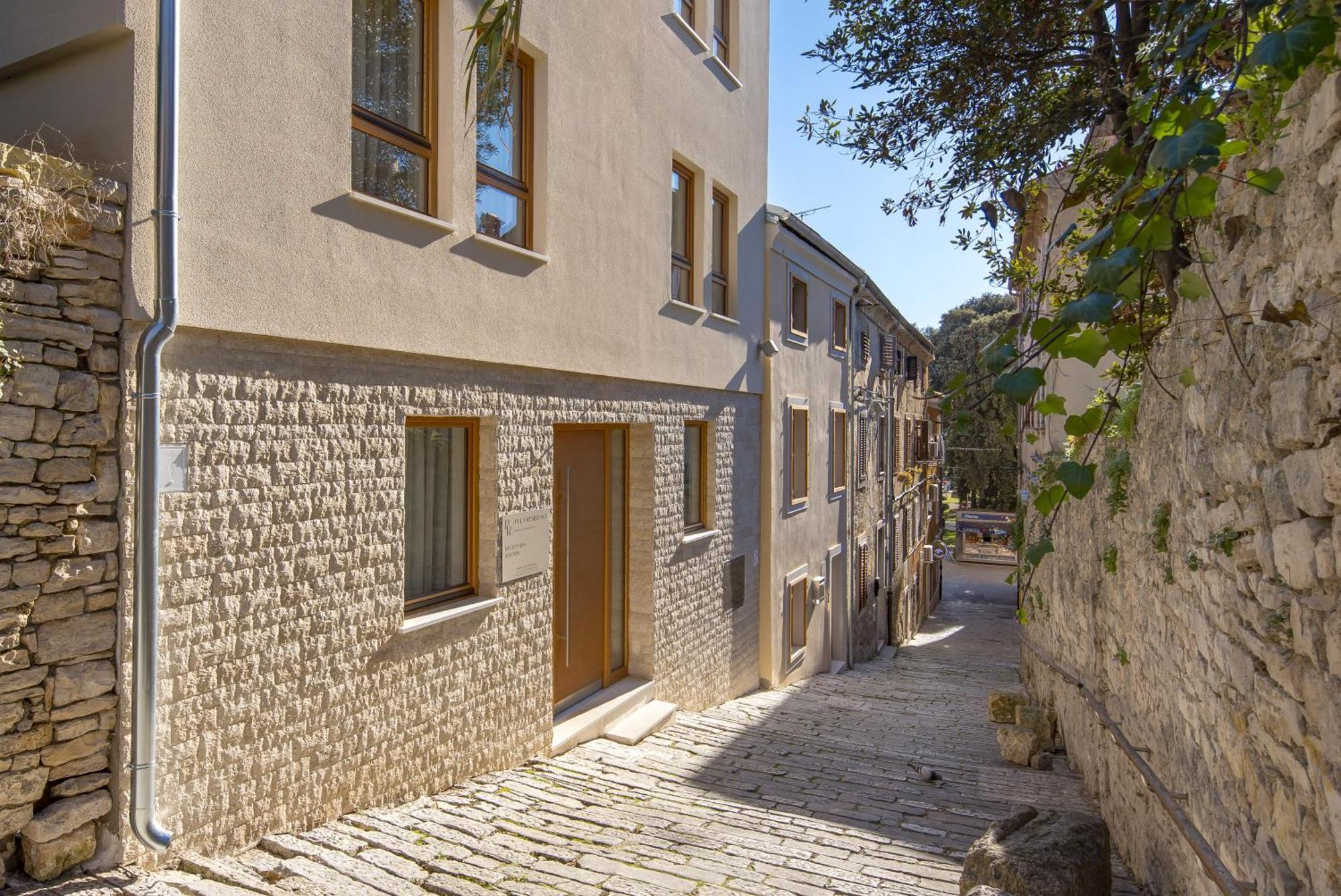 Pula Residence Rooms And Apartments Old City Center Exterior foto