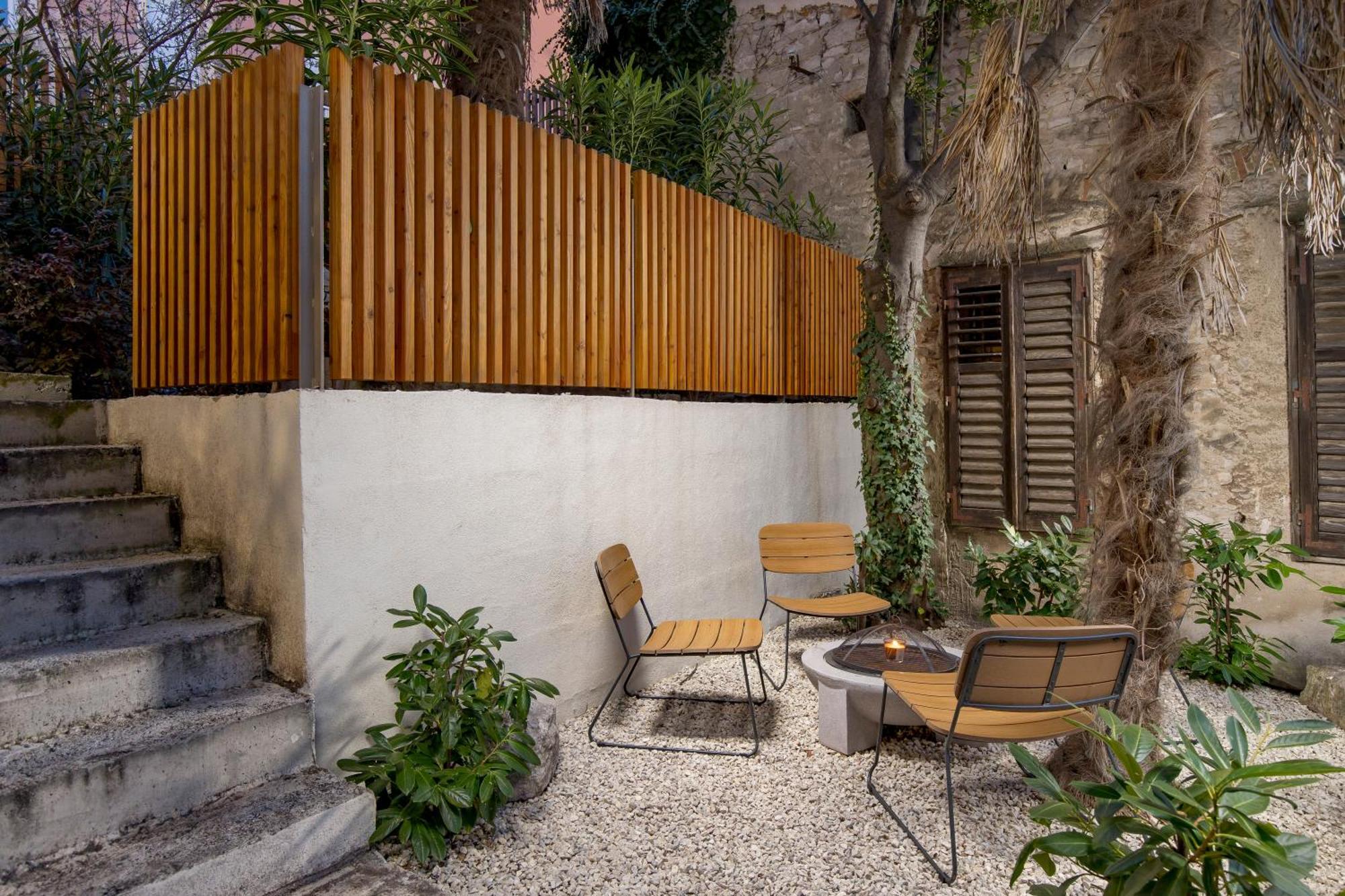 Pula Residence Rooms And Apartments Old City Center Exterior foto